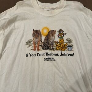 Vintage Disney T Shirt Rare animal kingdom Disney Pluto  Can’t Beat em Join Em